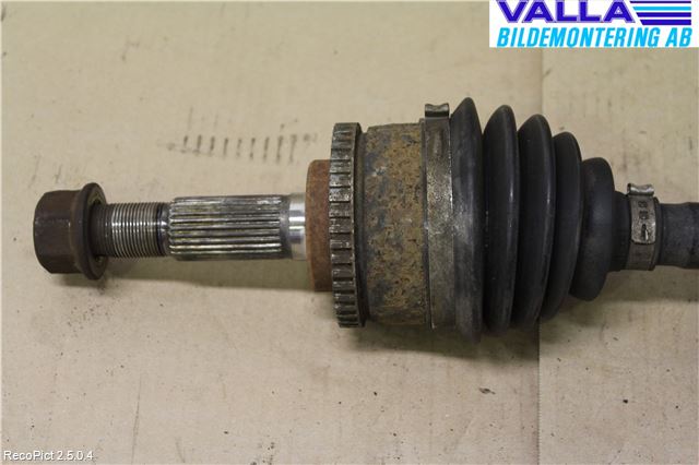 Nissan PRIMERA 02-07 Drivaxel Fram Höger