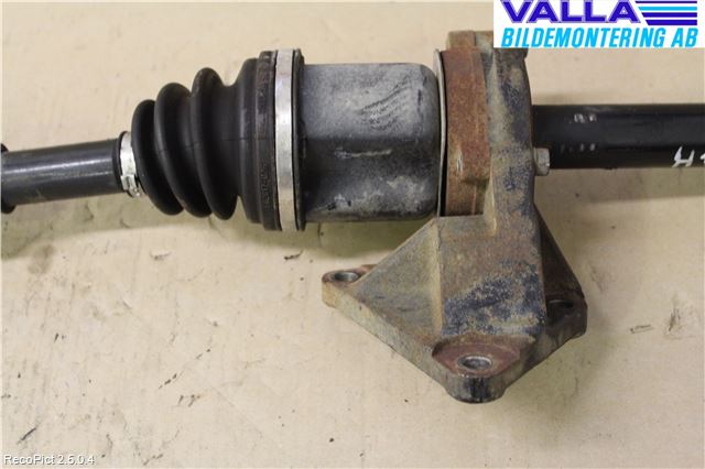 Nissan PRIMERA 02-07 Drivaxel Fram Höger