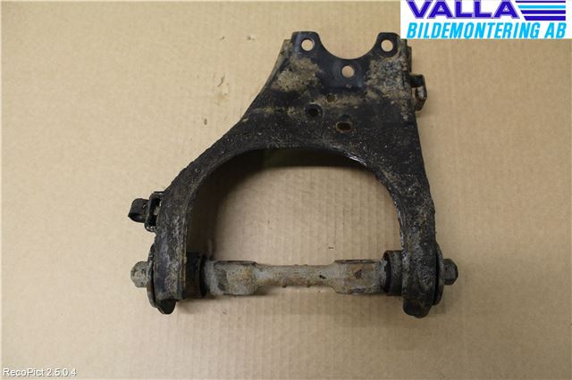 Isuzu D-MAX Bärarm Fram Övre Vä