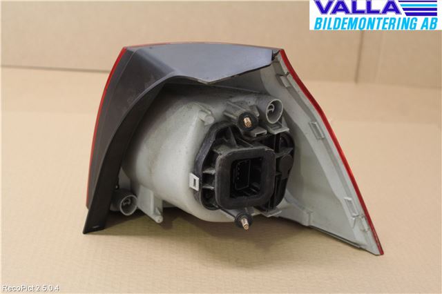 Volkswagen VW GOLF V 04-09 Bakljus Vänster