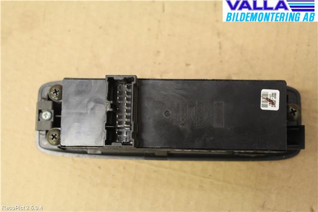 Nissan PRIMERA 02-07 Strömställare Elhiss