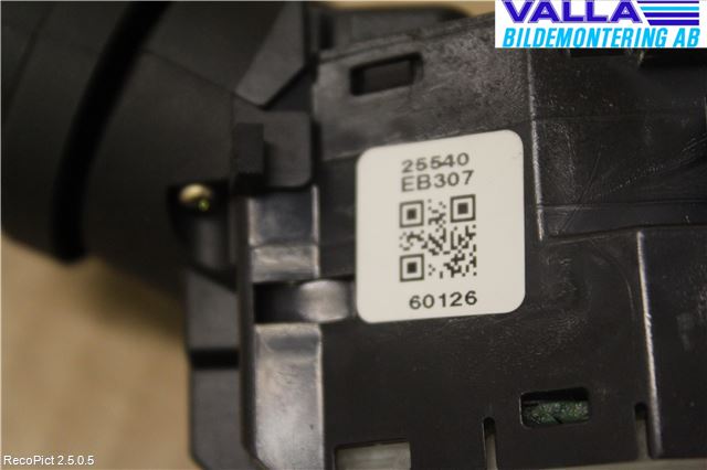 Nissan NAVARA 05-16 Spak Blinkers-Ljusomk