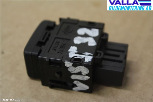 Nissan NAVARA 05-16 Strömställare Strålkastartork