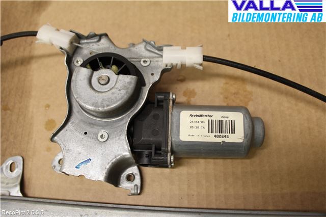 Nissan NAVARA 05-16 Fönsterhiss El Kompl