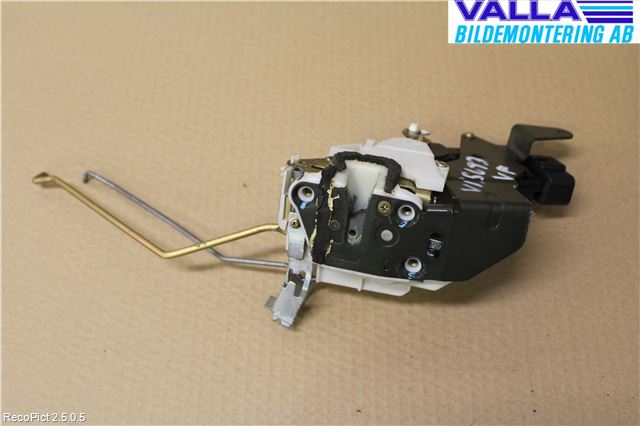 Suzuki LIANA Låskista-Dörrlås