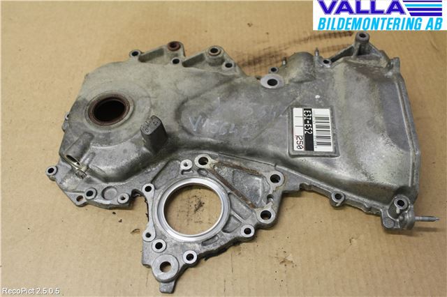 Toyota COROLLA 02-07 Kamrem-Transmissionskåpa