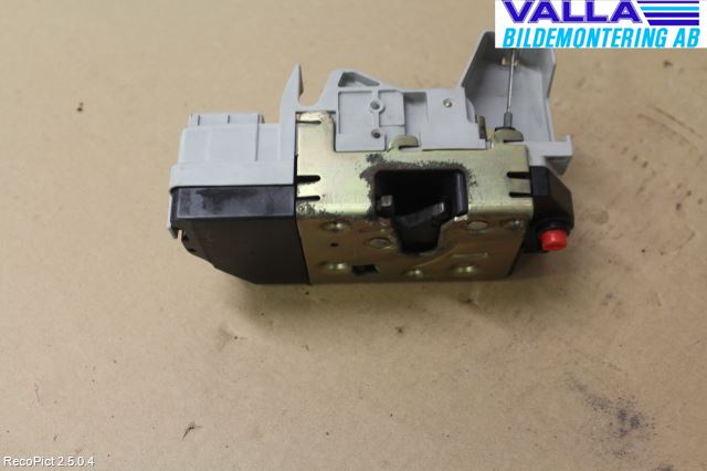 Peugeot 307     01-05 Låskista-Dörrlås