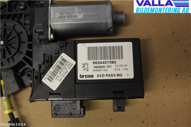 Peugeot 307     01-05 Fönsterhiss El Kompl