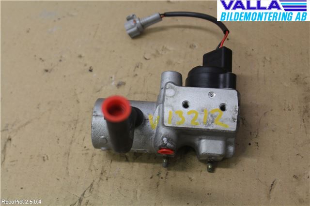 Toyota PRIUS NWH20 04-08 Broms Övrigt