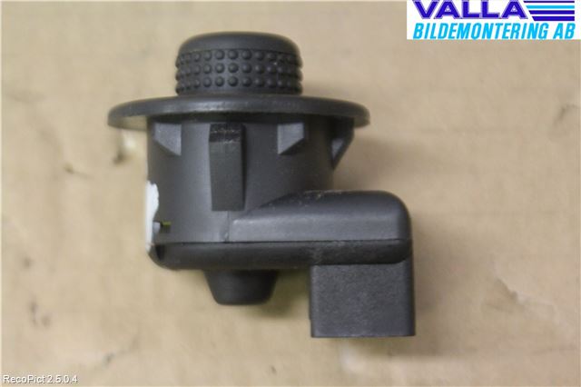 Renault KANGOO II 08-14 Strömställare Spegel