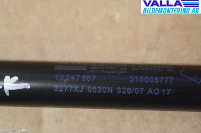 Opel VECTRA C 06-08 Gasfjäder Baklucka