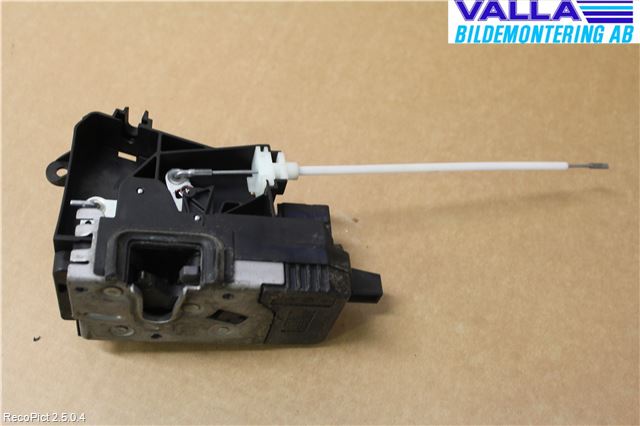 Opel VECTRA C 06-08 Låskista-Dörrlås