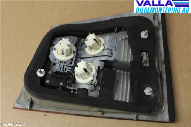 Opel VECTRA C 06-08 Bakljus Lucka Vä