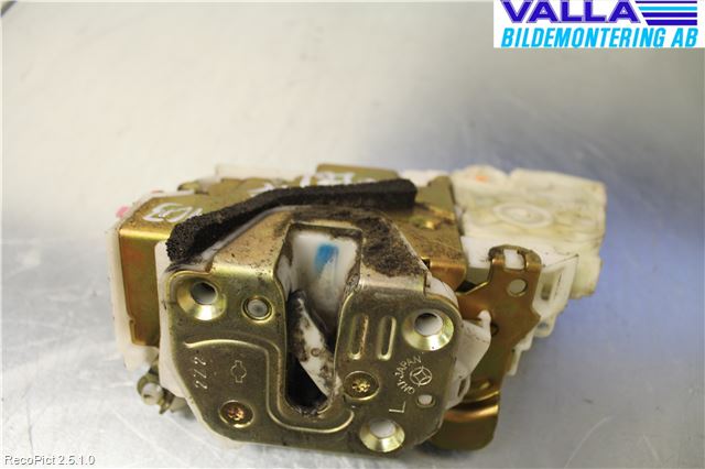 Nissan NAVARA 98-05 Låskista-Dörrlås