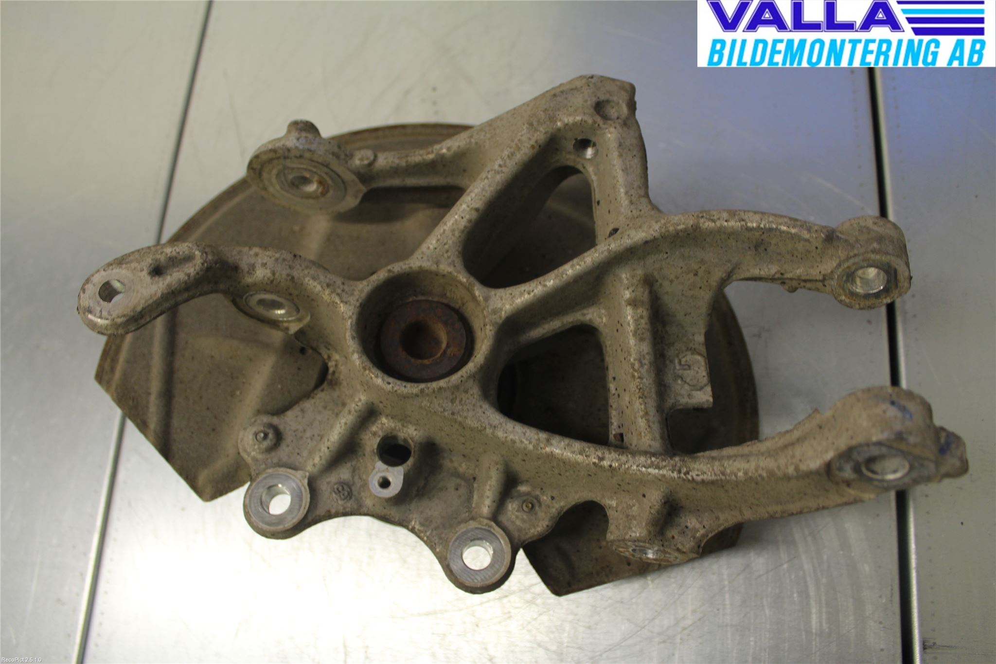 Citroen C5 08-17 Hjullagerhus-Spindel Vä B