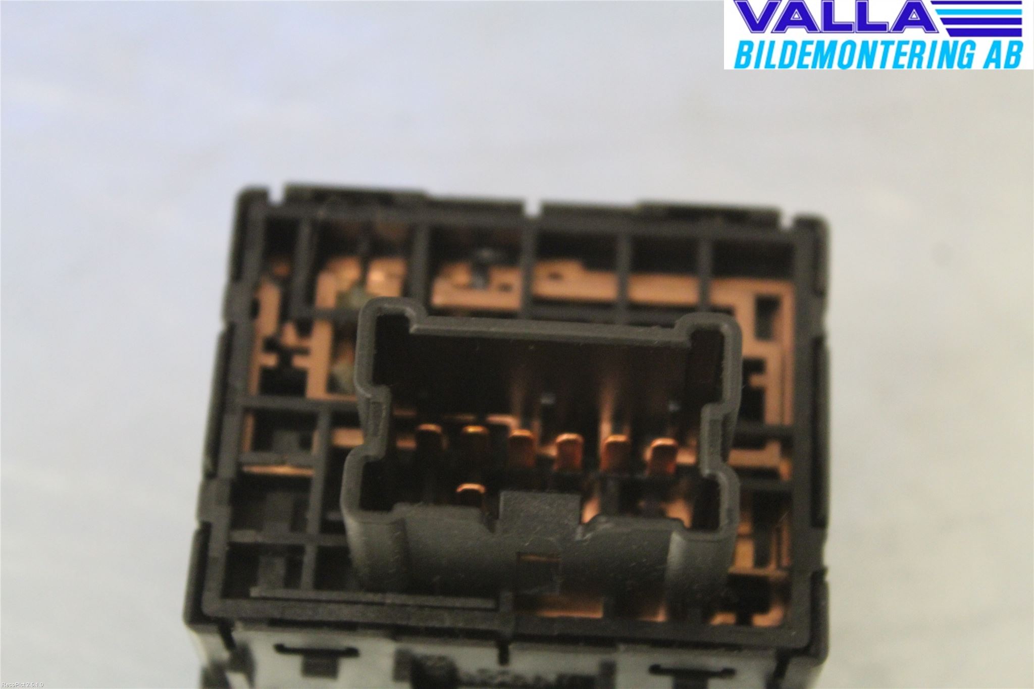 Nissan NAVARA 05-16 Strömställare Spegel