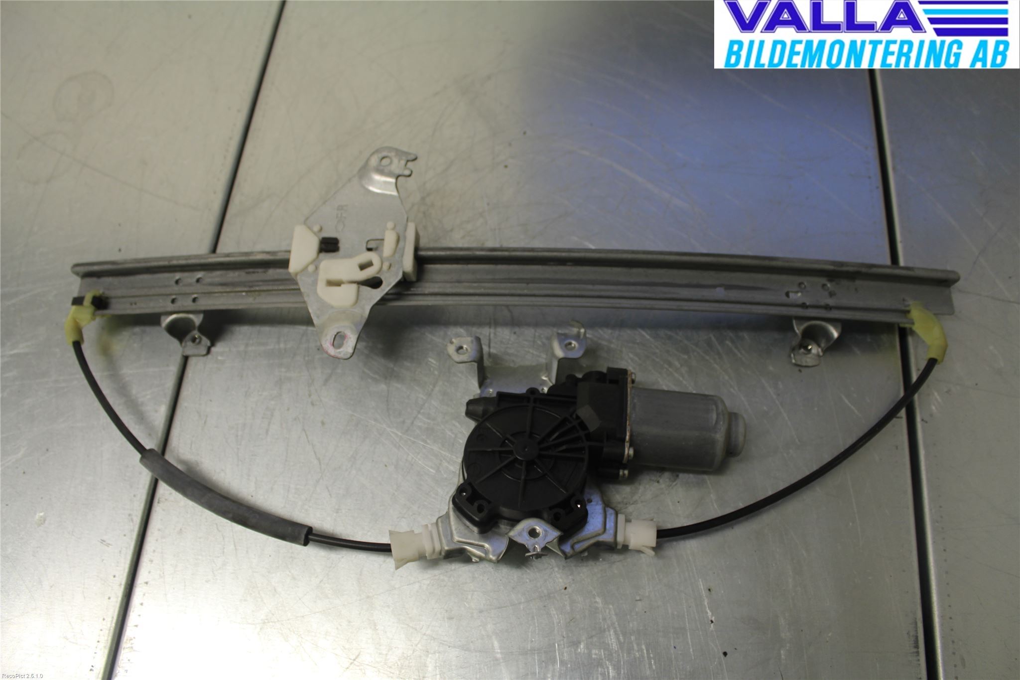 Nissan NAVARA 05-16 Fönsterhiss El Kompl