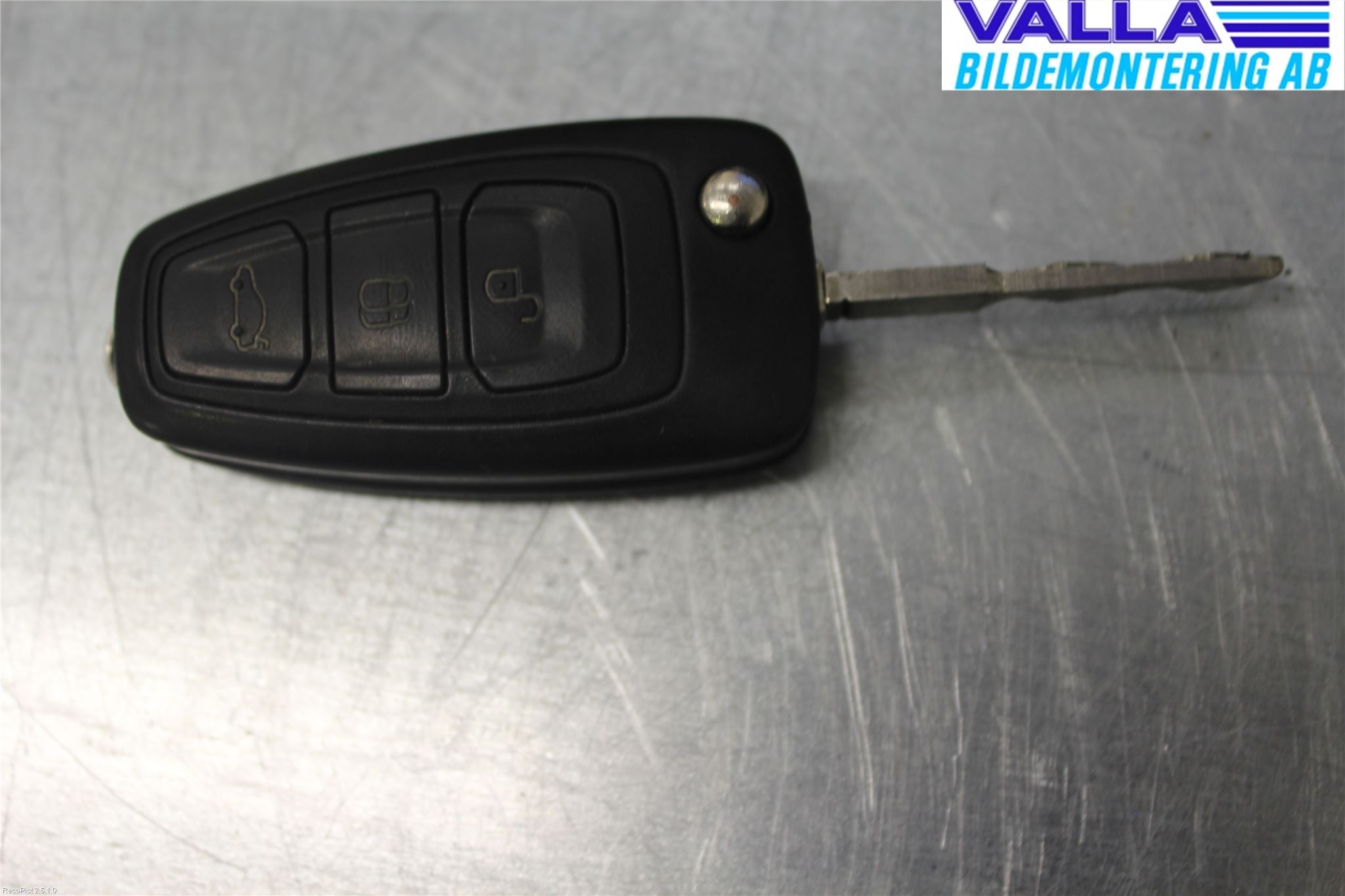 Ford FOCUS 11-14 Rattaxelagg Justerbart