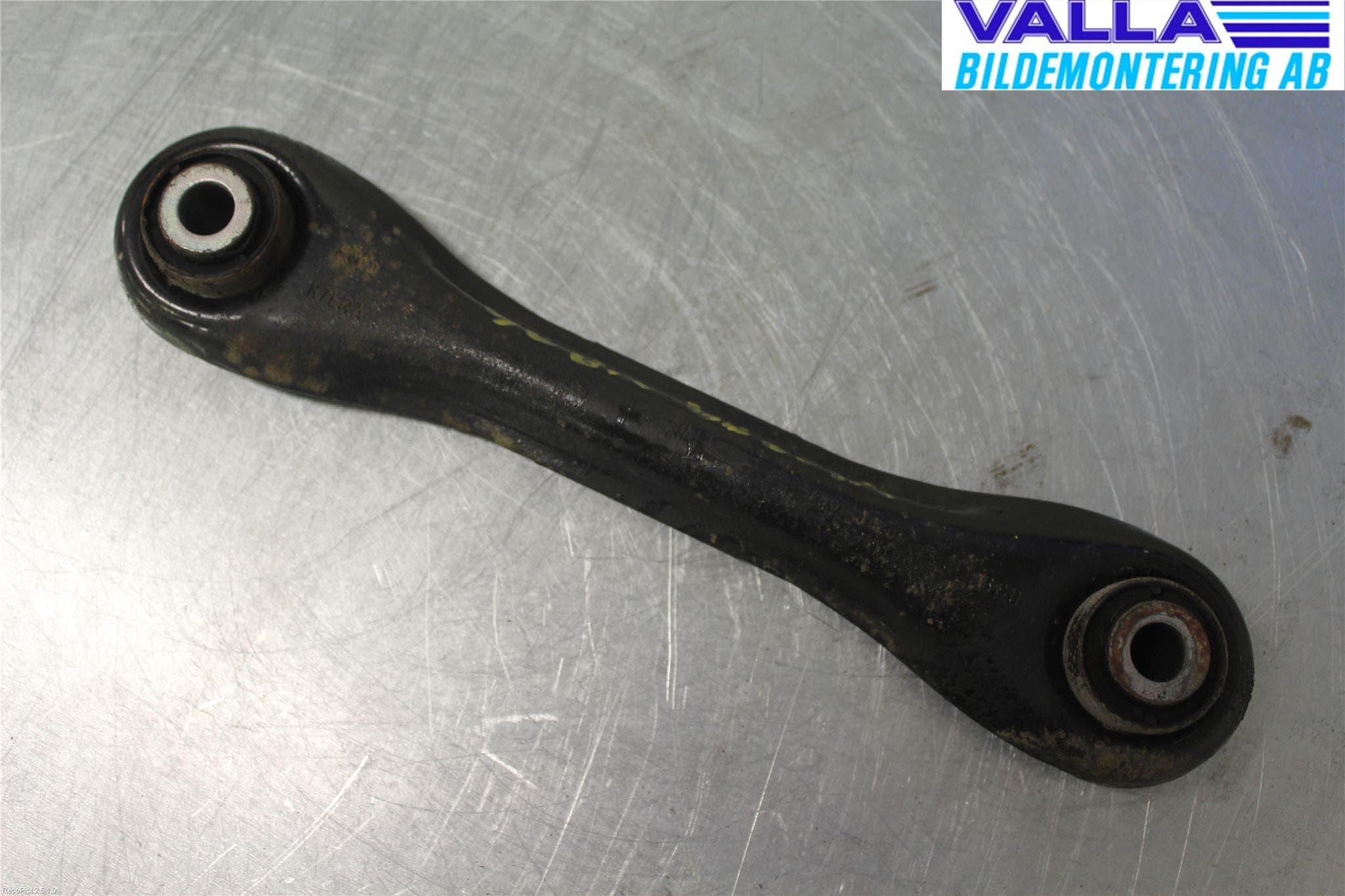 Ford FOCUS 11-14 Bärarm Bak Höger