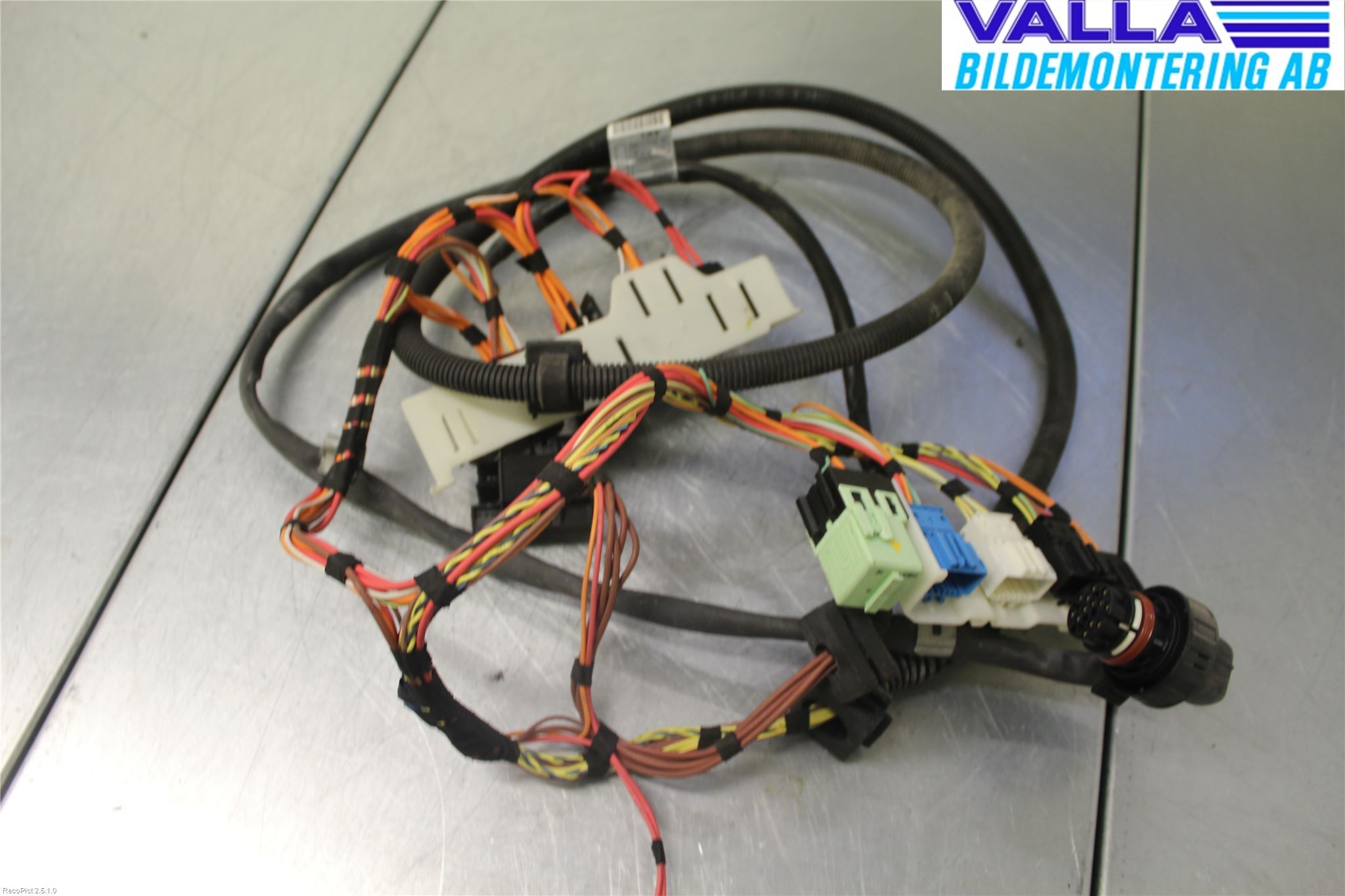 BMW 5 E60/61 Sed/Tou 02-10 Kabelhärva