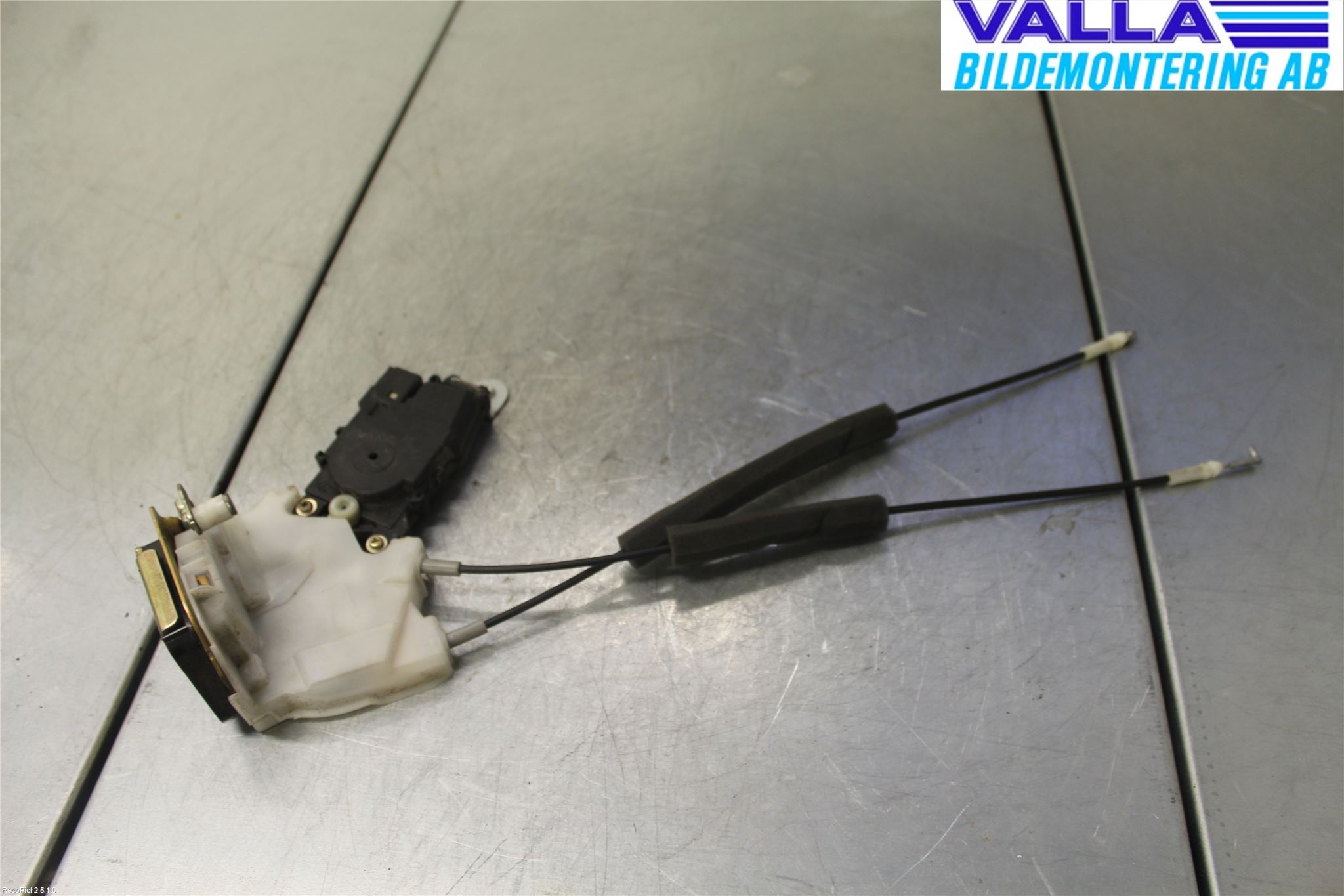 Subaru FORESTER SG 03-05 Låskista-Dörrlås