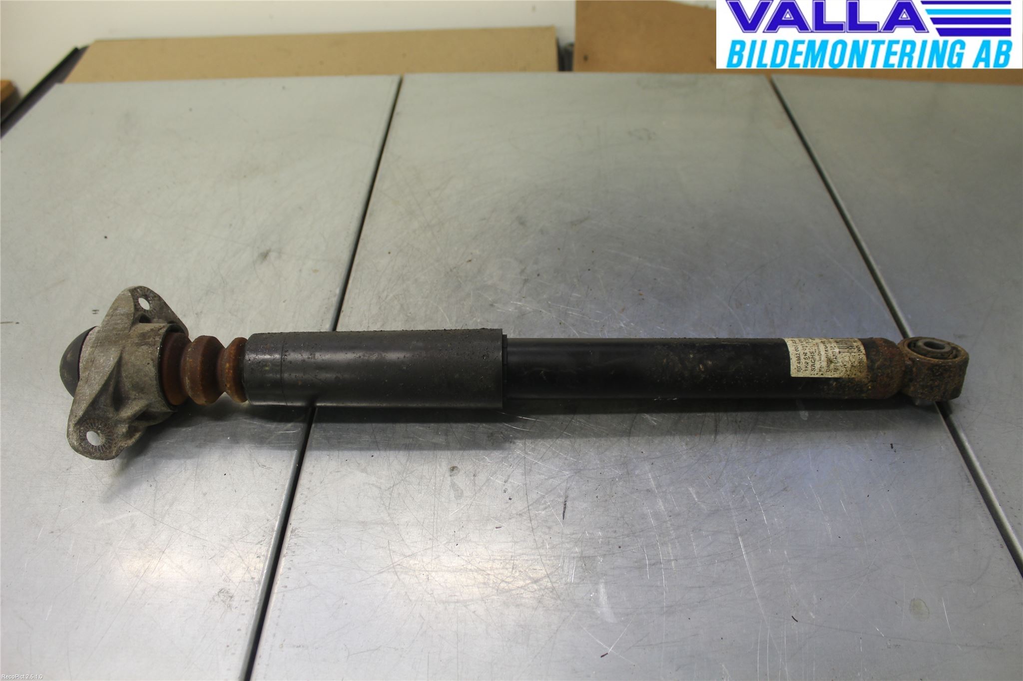 Volkswagen VW GOLF VI 09-13 Stötdämpare Bak