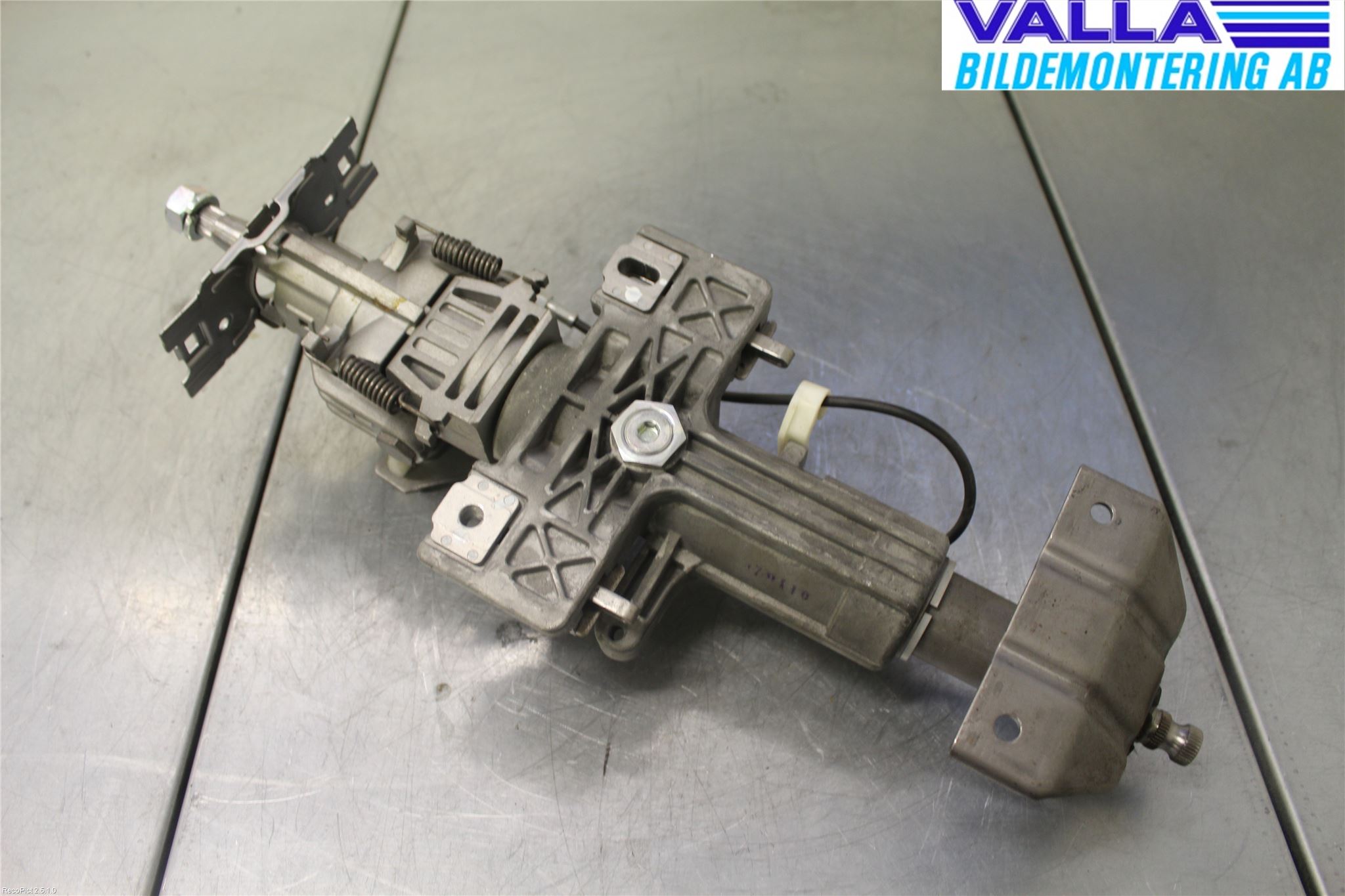 Hyundai SANTA FE  06-12 Rattaxelagg Justerbart