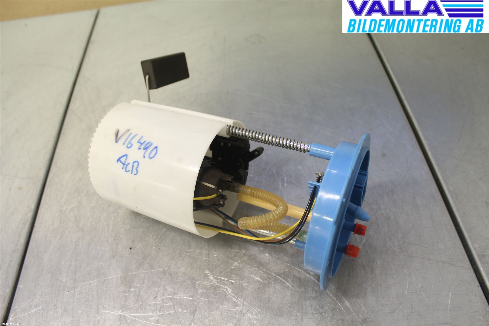 Volkswagen VW GOLF VI 09-13 Bränslepump El