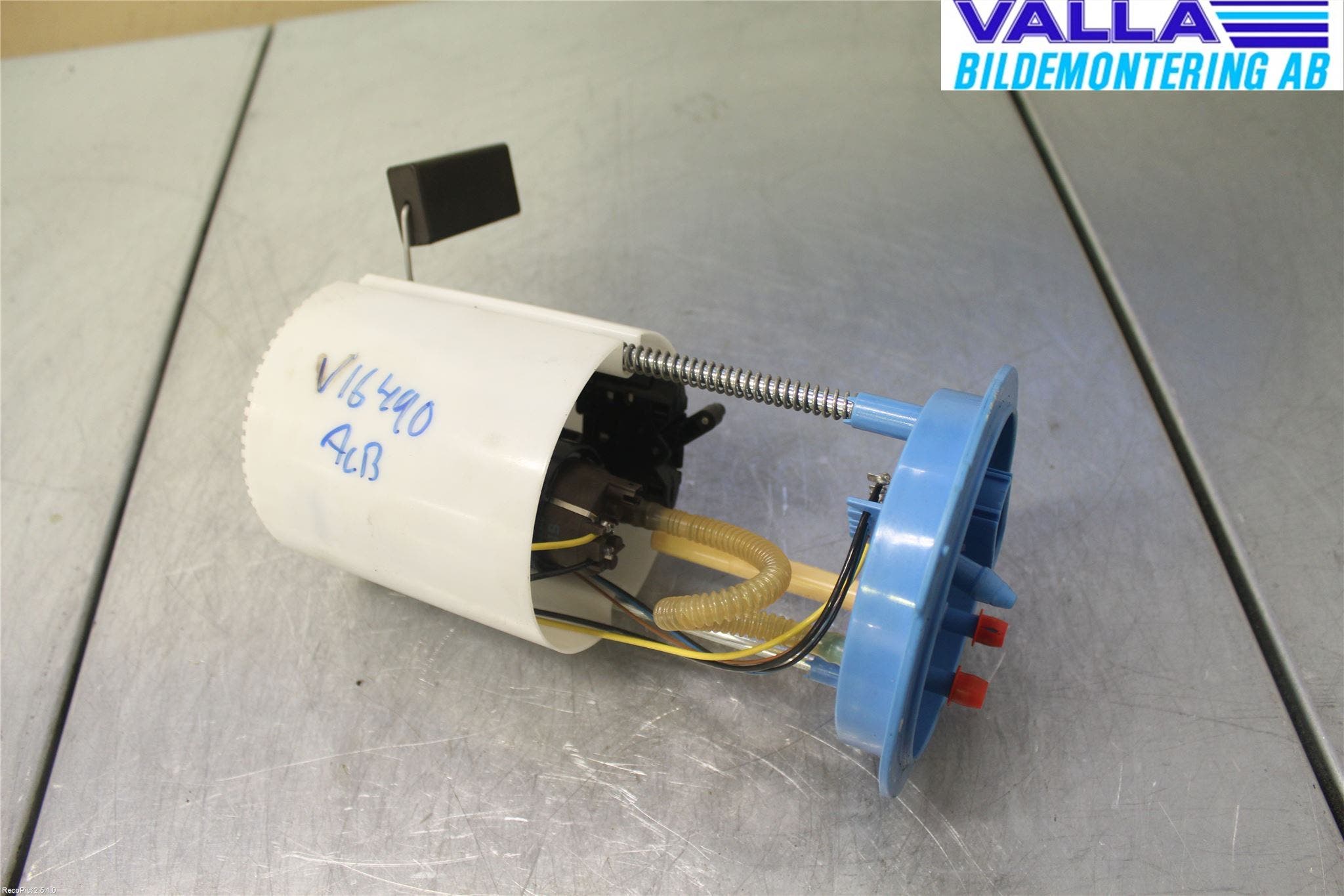 Volkswagen VW GOLF VI 09-13 Bränslepump El