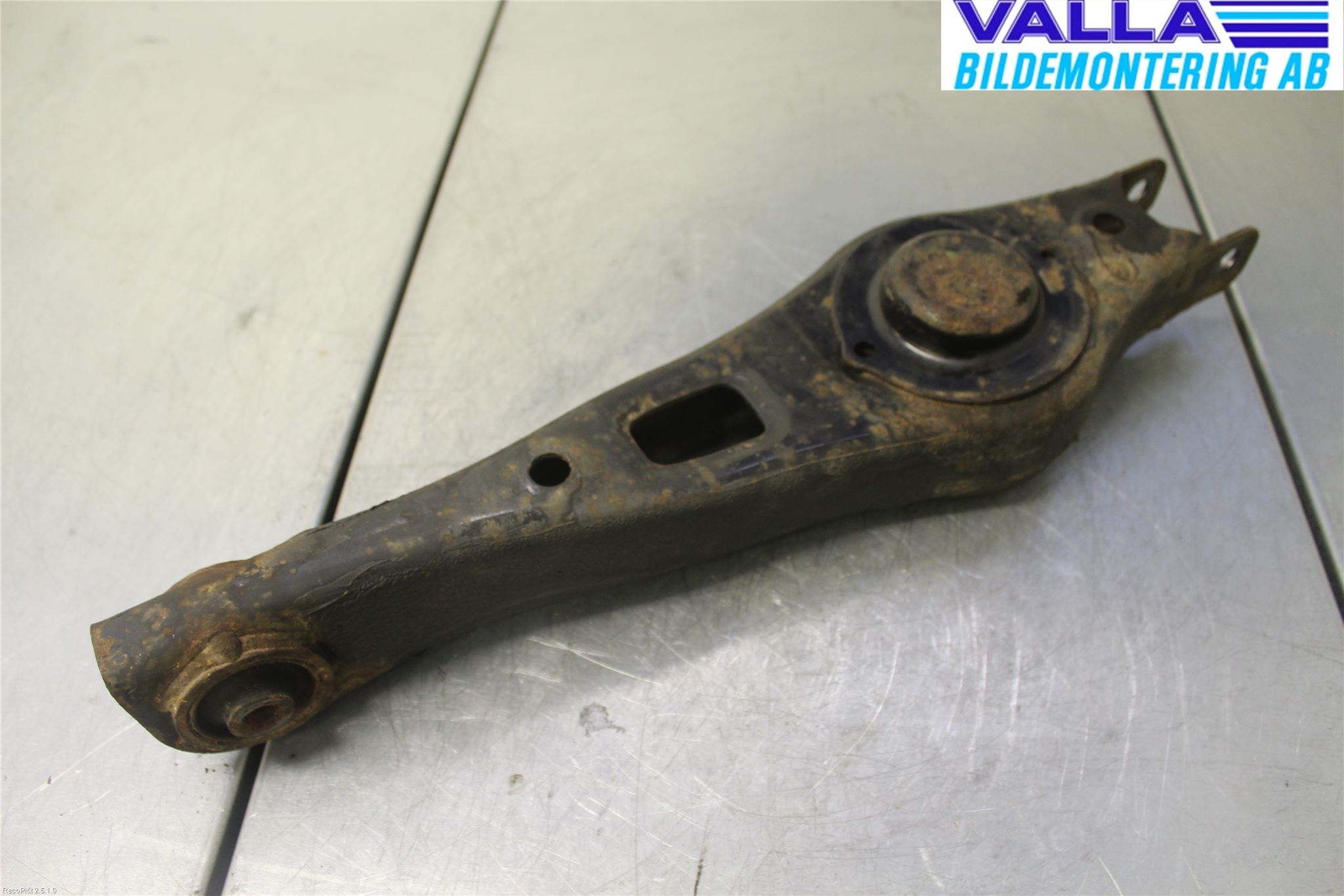 Hyundai SANTA FE  06-12 Bärarm Bak Höger