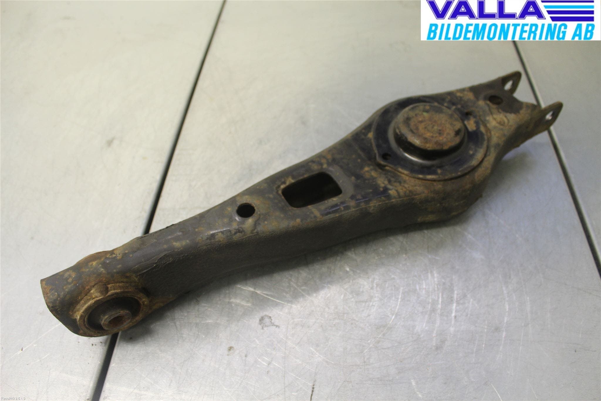 Hyundai SANTA FE 06-12 Bärarm Bak Höger