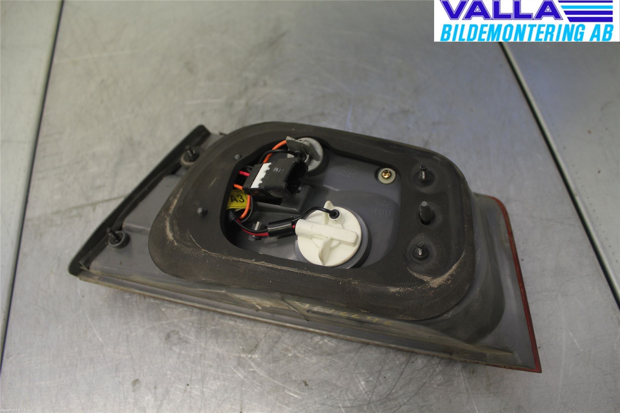 Hyundai SONATA 06-10 Bakljus Lucka Vä