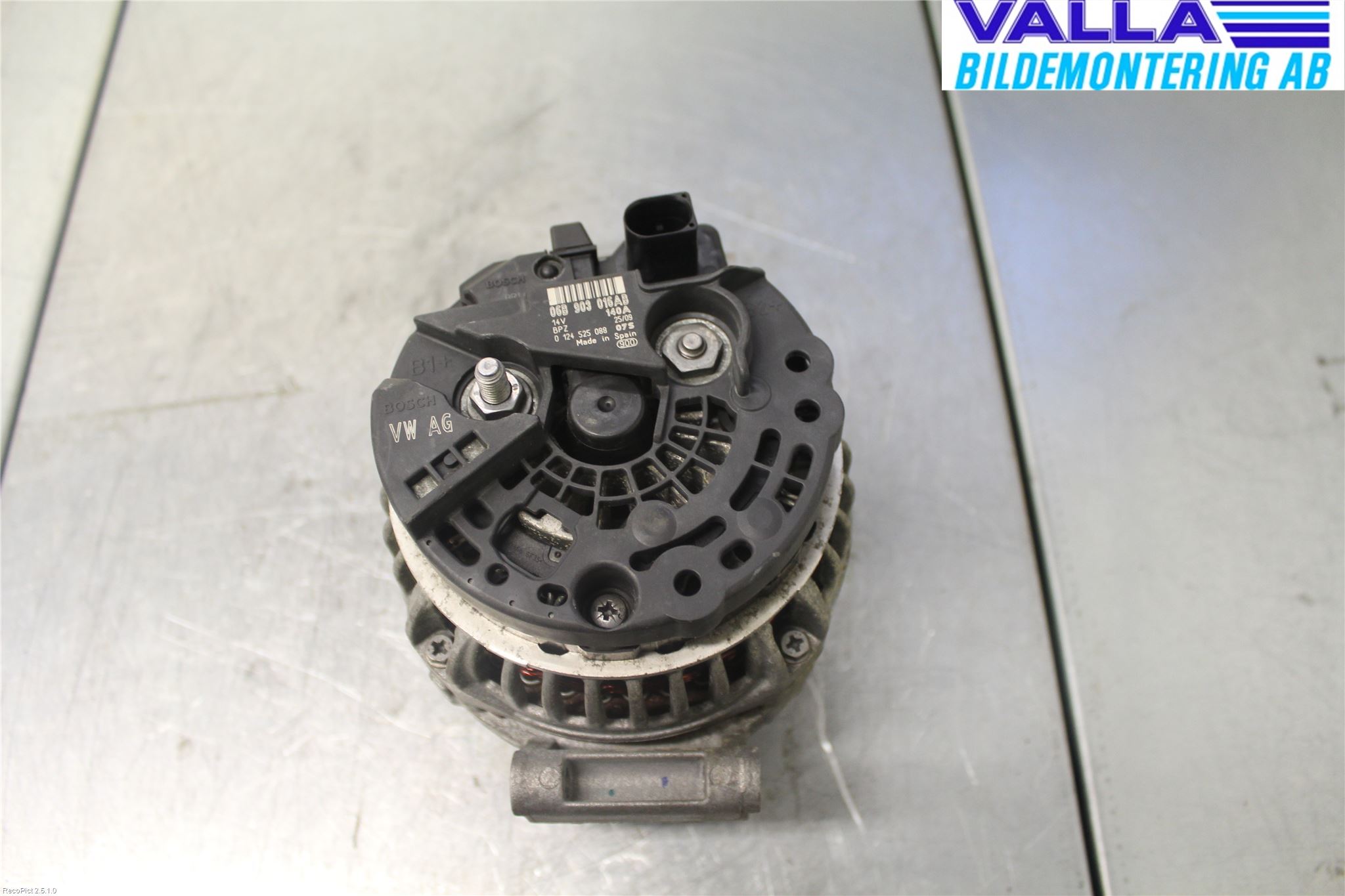 Volkswagen VW GOLF VI 09-13 Generator