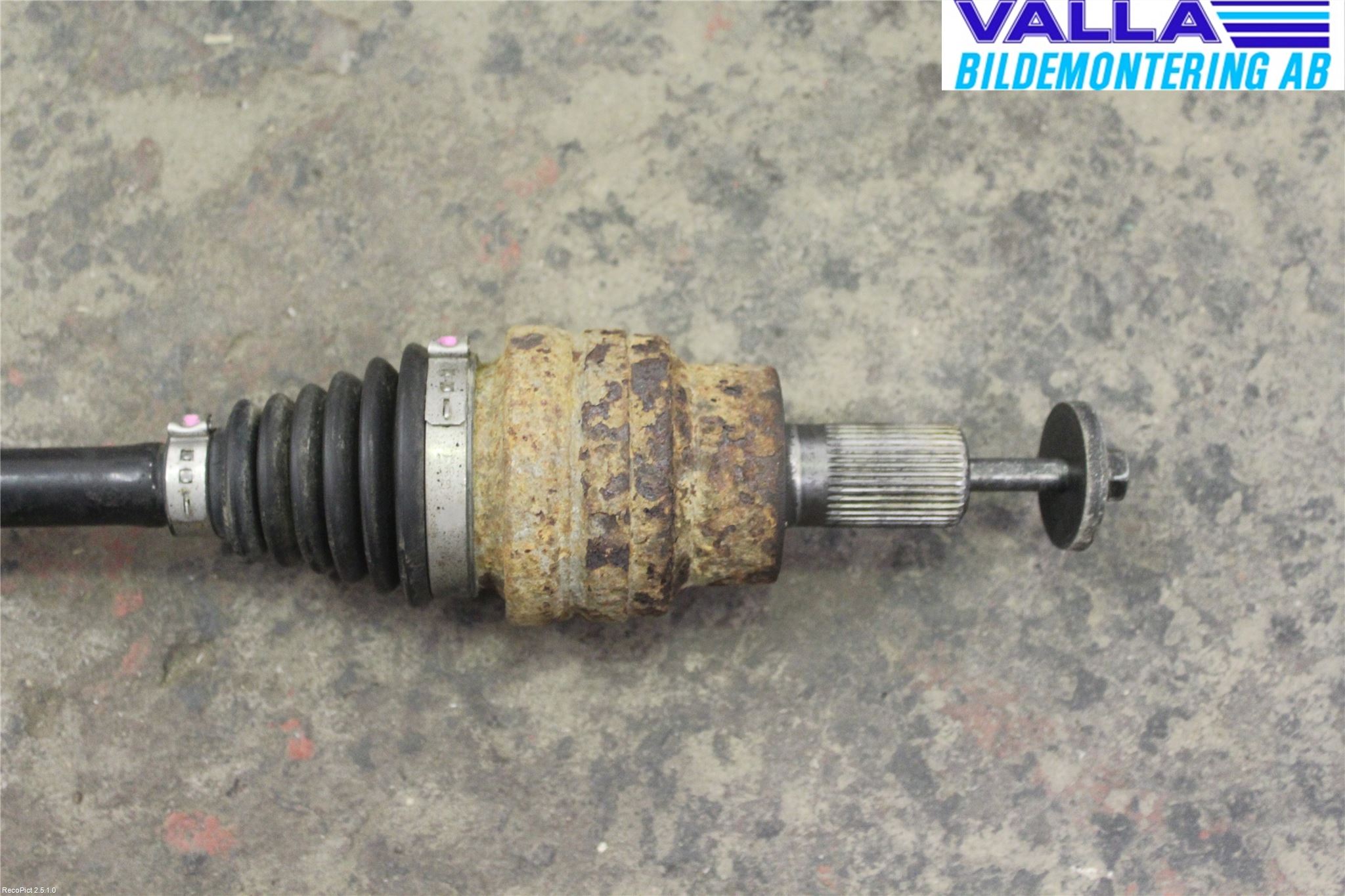 Volvo V70 05-08 Drivaxel Bak Höger