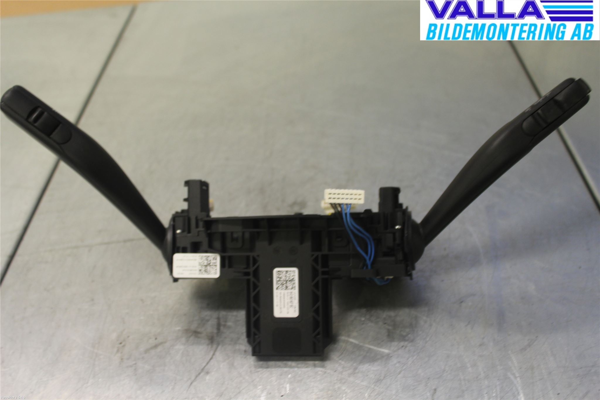 Volkswagen VW GOLF VI 09-13 Spakcentral