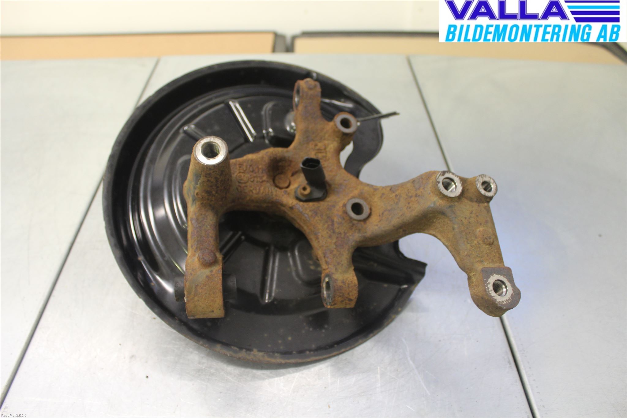 Volkswagen VW GOLF VI 09-13 Hjullagerhus Bak Vä