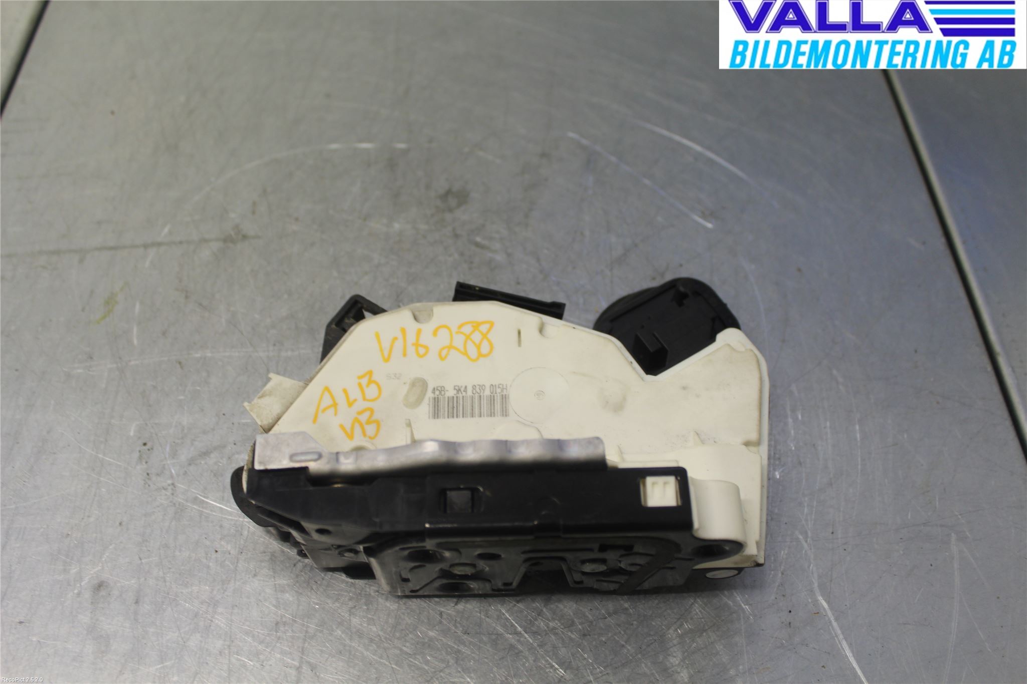 Volkswagen VW GOLF VI 09-13 Låskista-Dörrlås