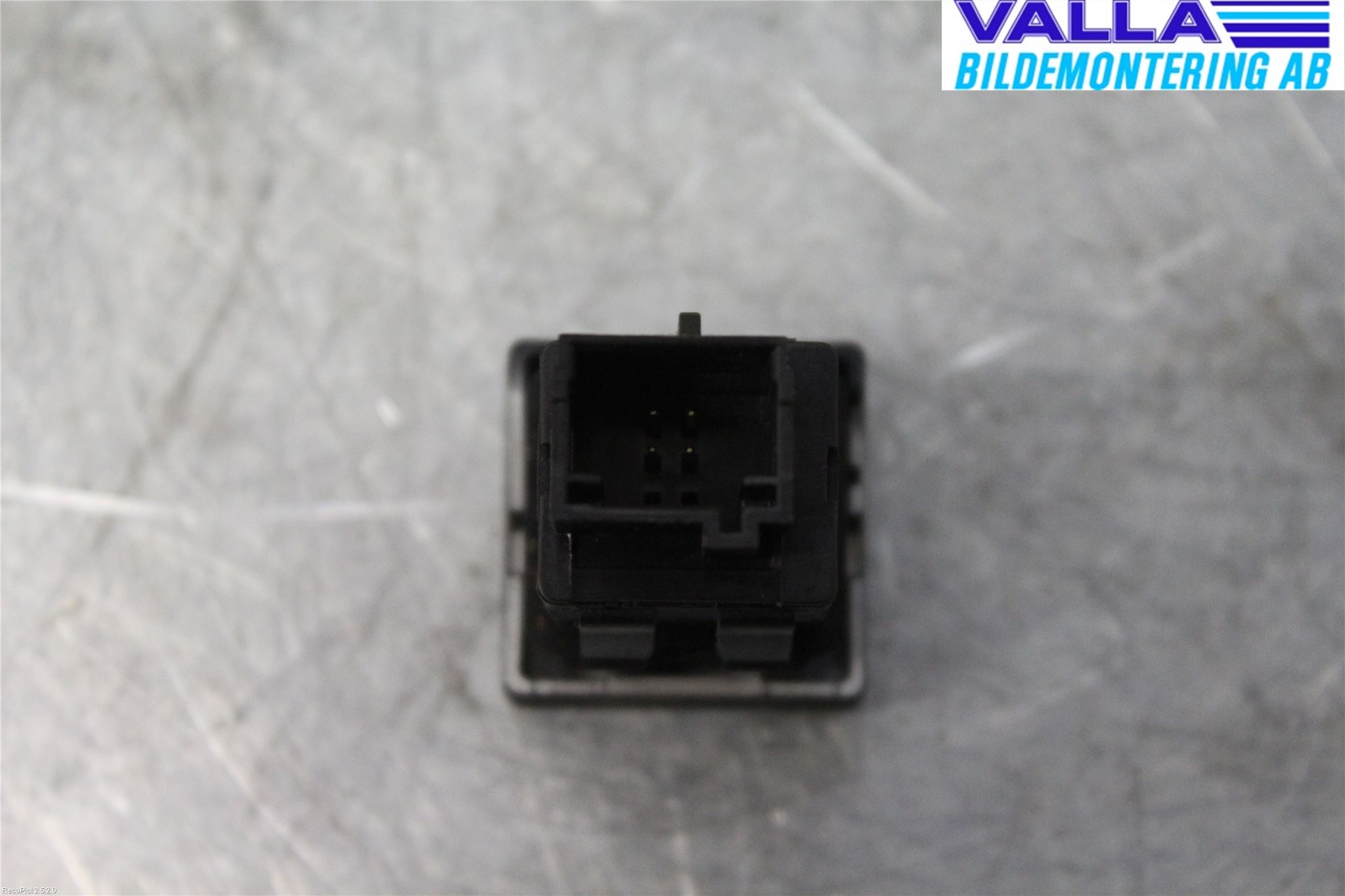 Peugeot PARTNER 08-15 Strömställare Centrallås