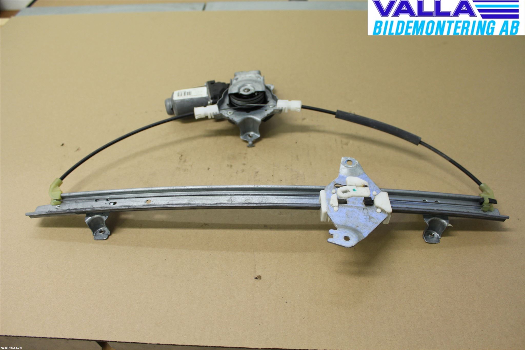 Nissan NAVARA 05-16 Fönsterhiss El Kompl