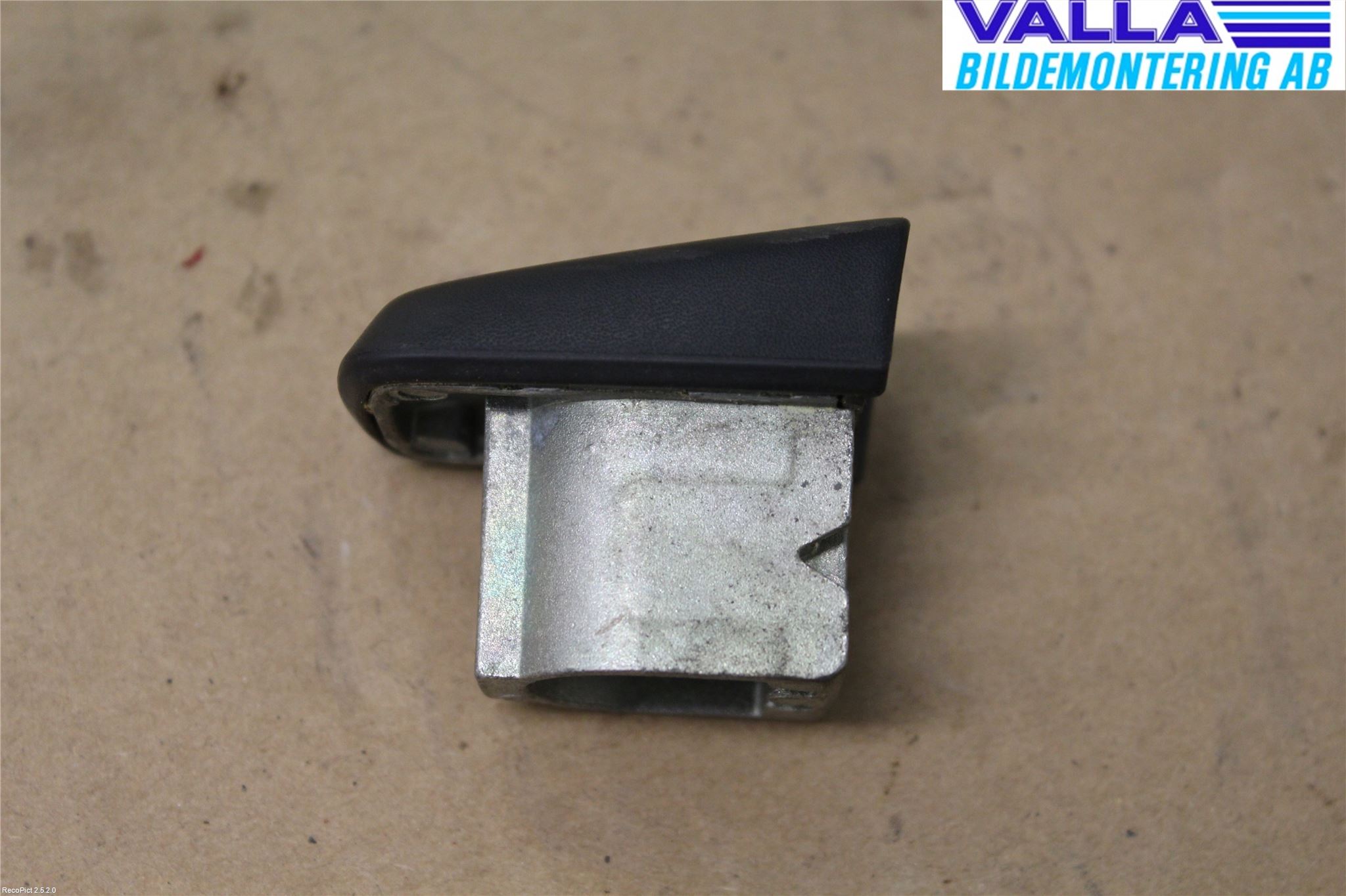 Nissan NAVARA 05-16 Dörrhandtag Yttre Hö