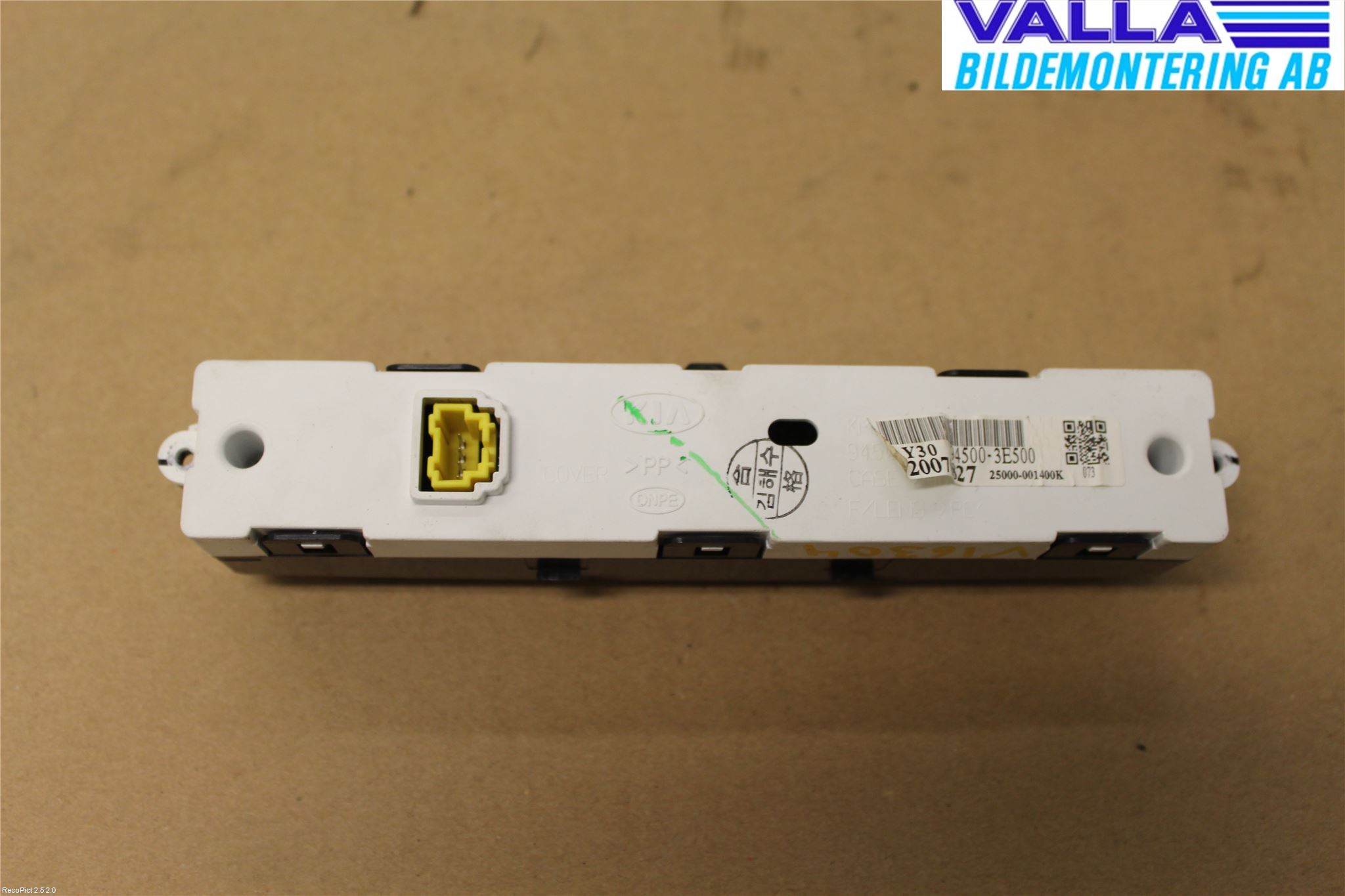 Kia SORENTO 03-09 Instrument Klocka