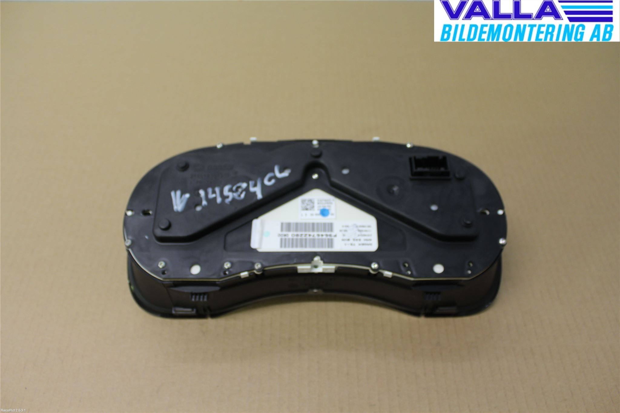 Peugeot 307     01-05 Instrument Komb