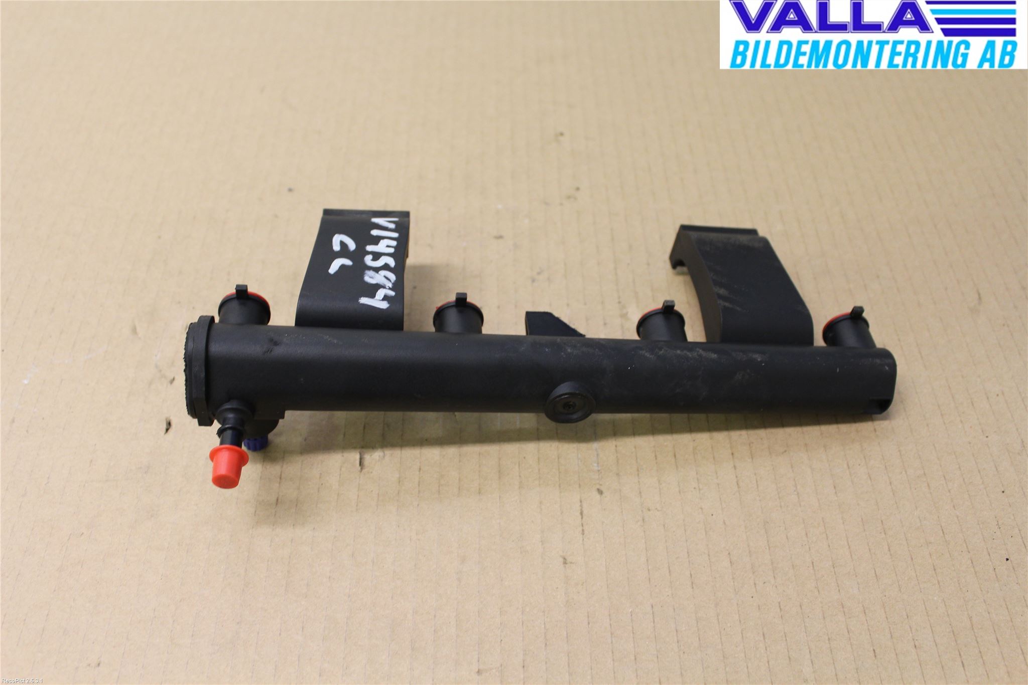 Peugeot 307     01-05 Injspridarrör