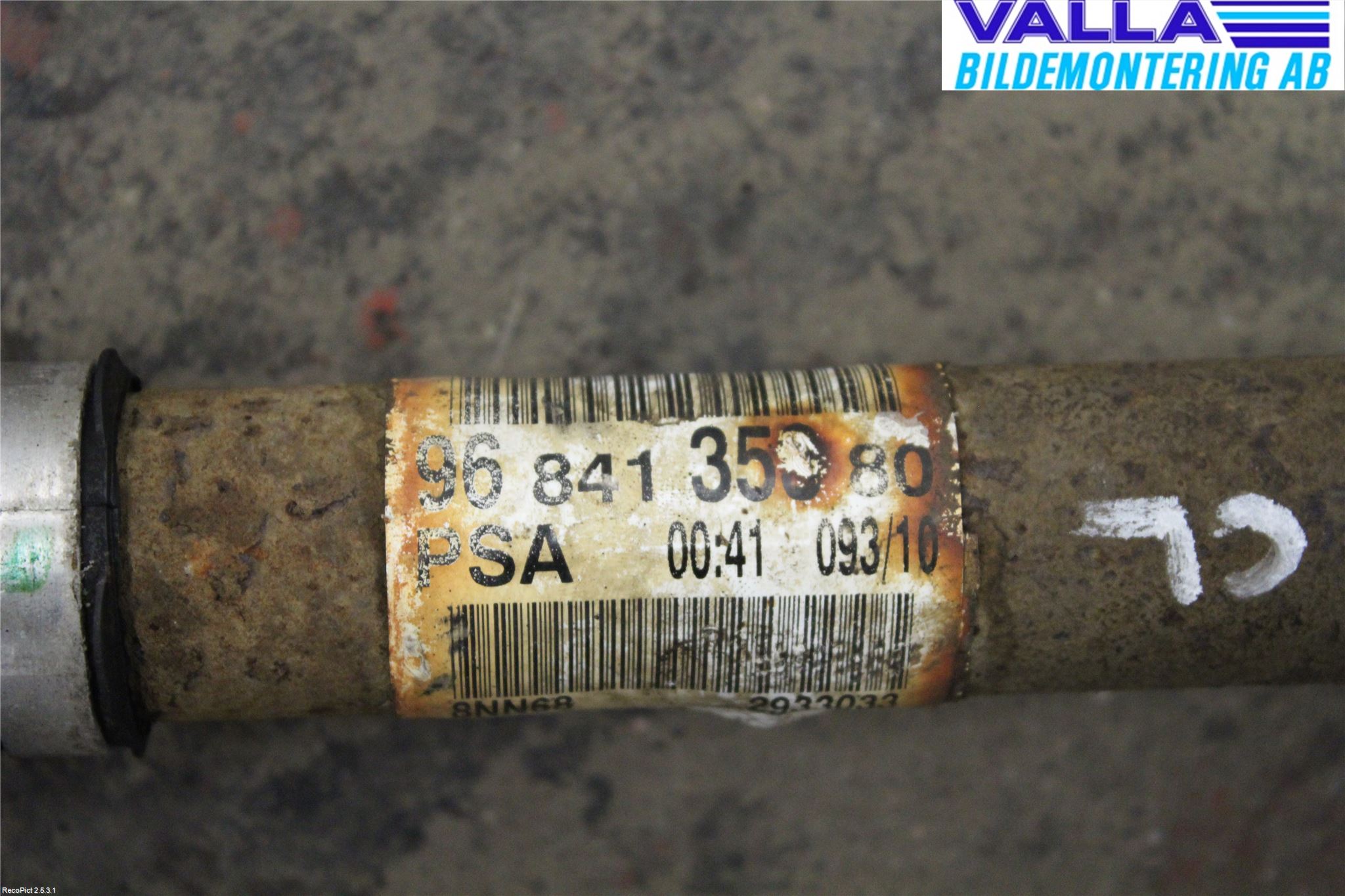 Peugeot 3008 09-16 Drivaxel Fram Vänster
