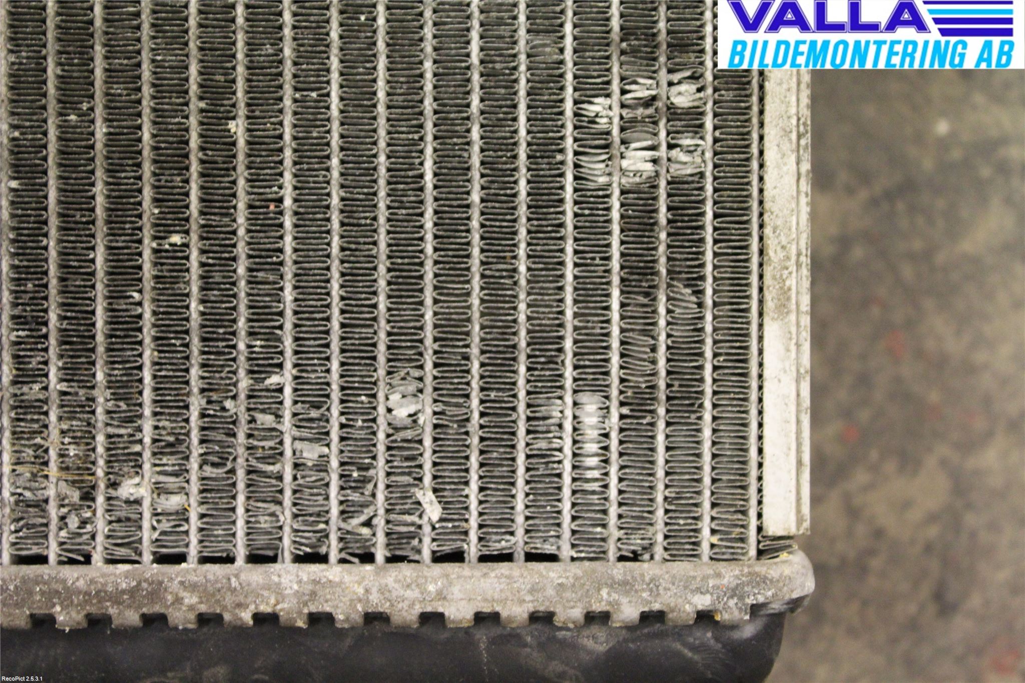 Peugeot 3008 09-16 Kylare Aut