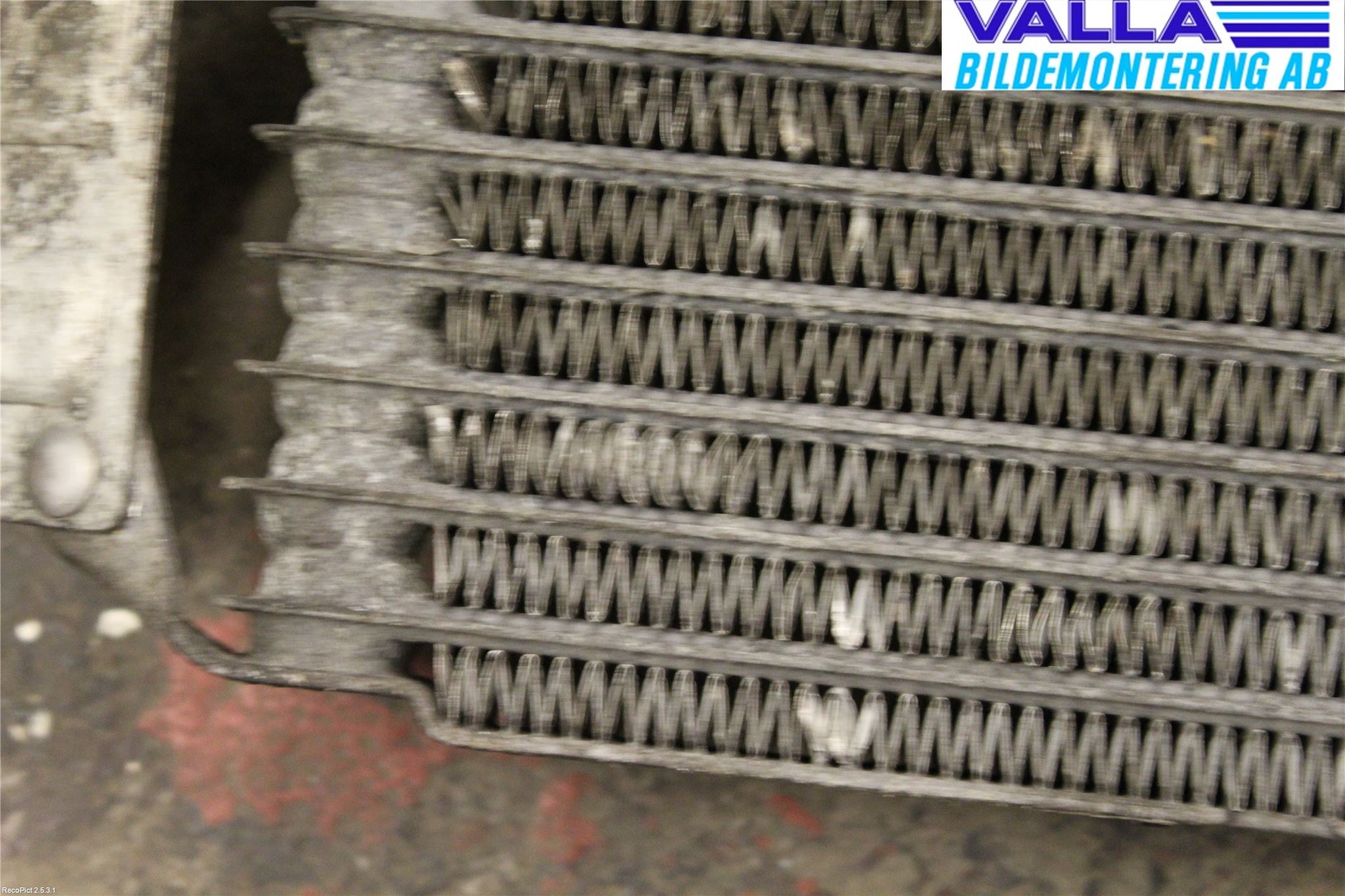 Volvo V70 08-13 Oljekylare Automat