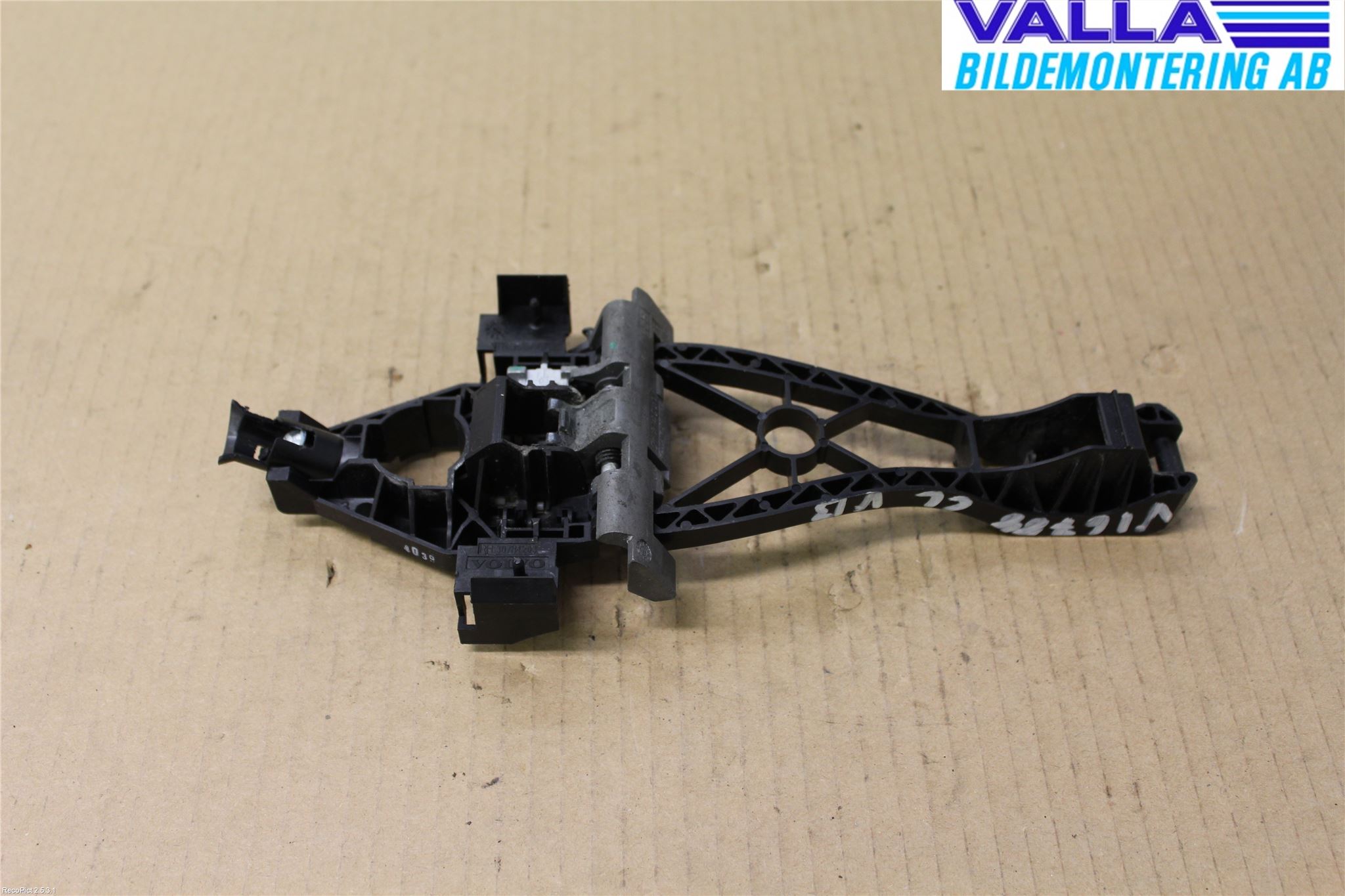 Volvo V70 08-13 Dörrhandtag Yttre Vä