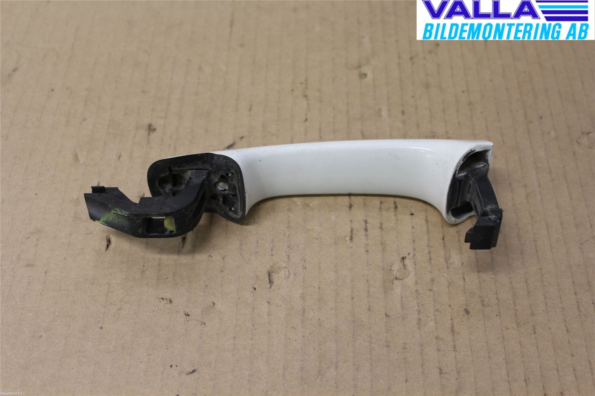 Volvo V70 08-13 Dörrhandtag Yttre Vä