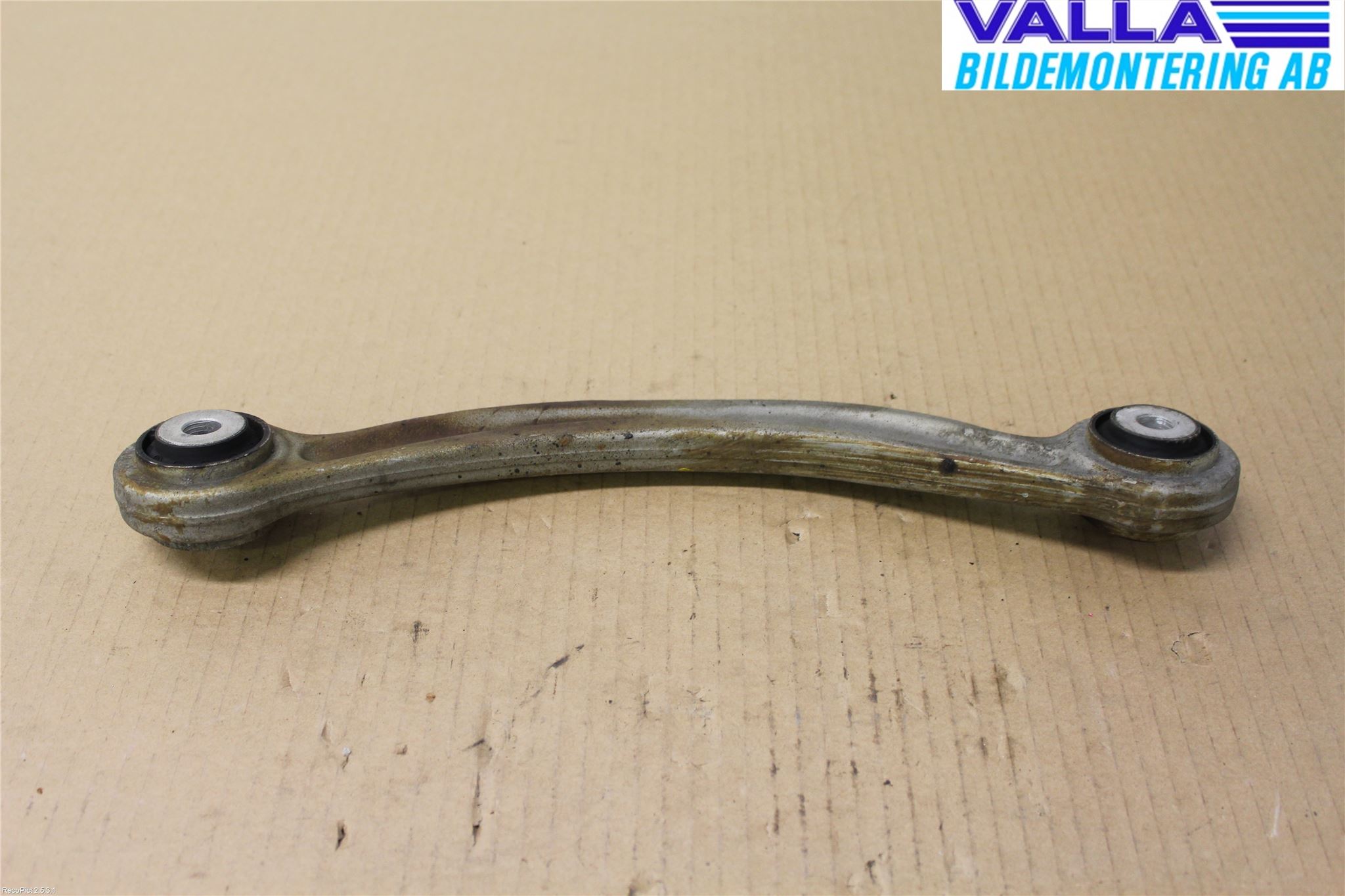 Mercedes-Benz MB C-KLASS (W204) 07-15 Bärarm Bak Övre Höger