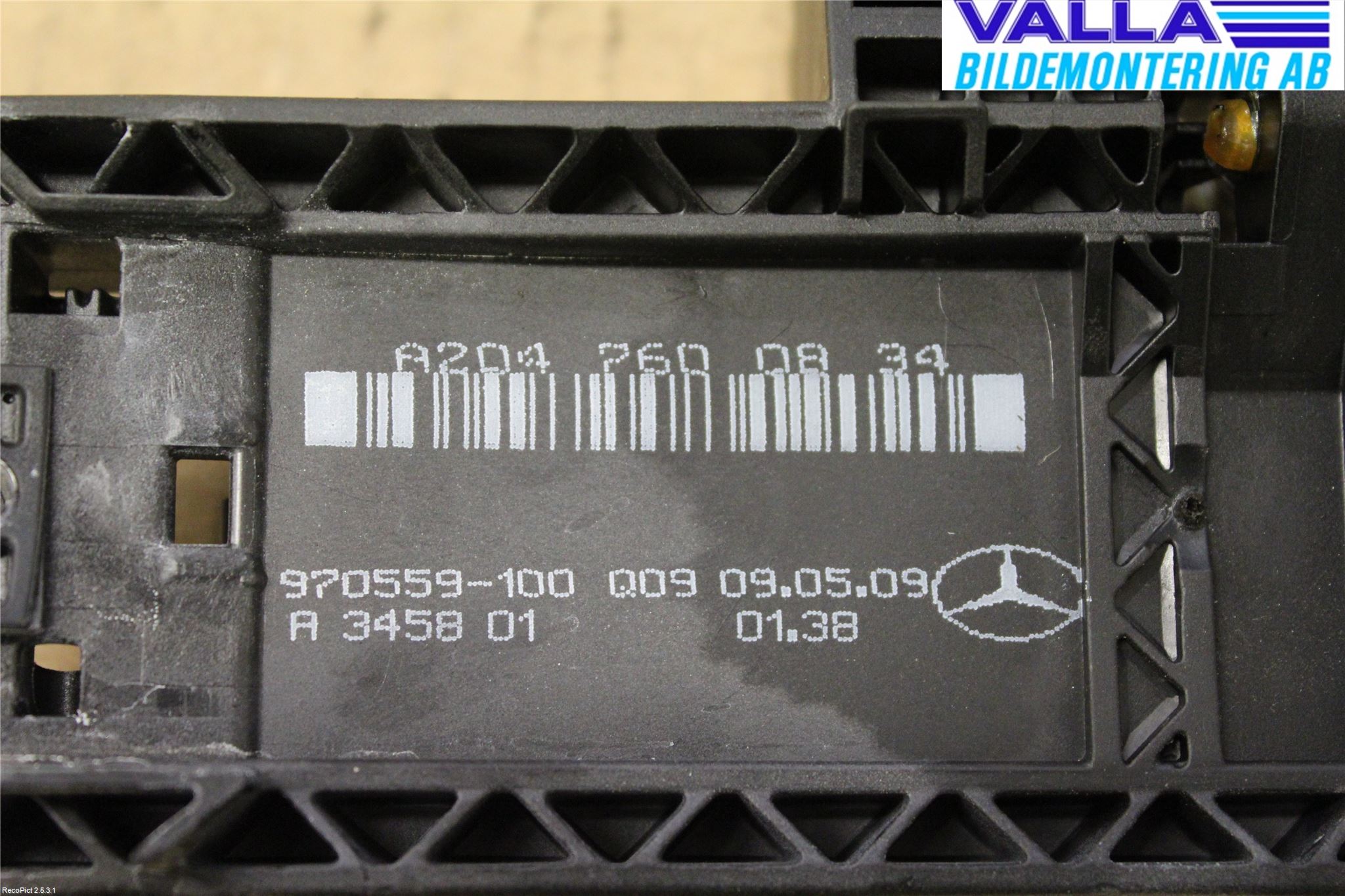 Mercedes-Benz MB C-KLASS (W204) 07-15 Dörrhandtag Yttre Hö